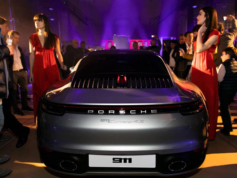 Inaugurazione del nuovo modello Porsche 911